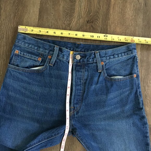 Levi's 501 Straight Jeans in Wear & Tear Wash - Picture 9 of 11